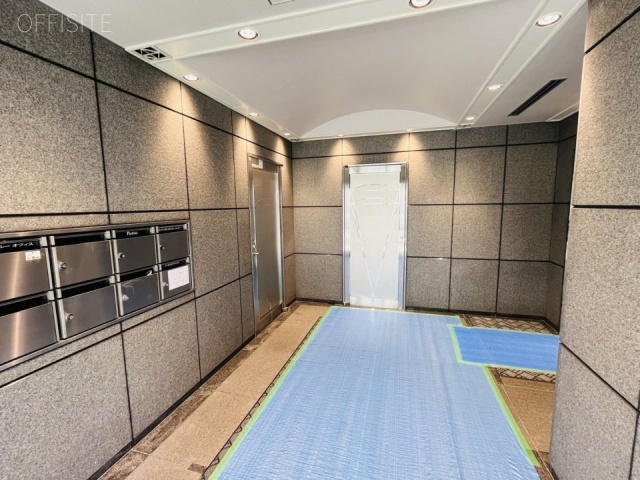 ポワソンブルービル エントランス