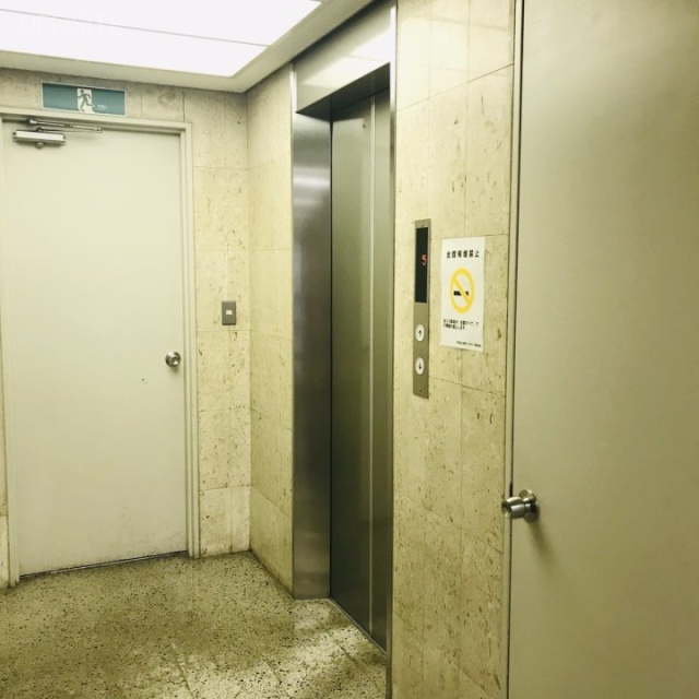 東急渋谷一丁目ビル　エレベーター