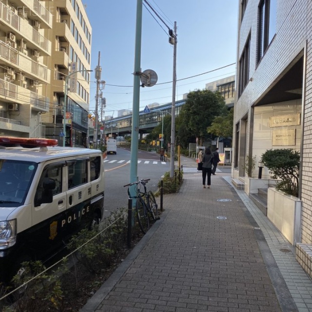 第1伊藤ビル ビル前面道路