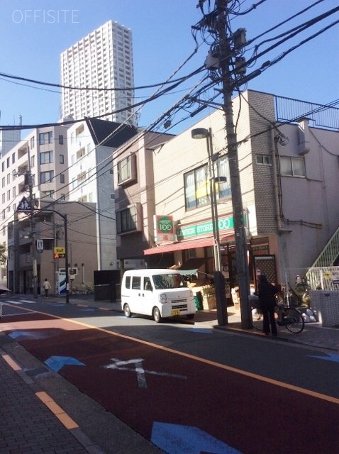 マリーナ高輪 ビル周辺道路