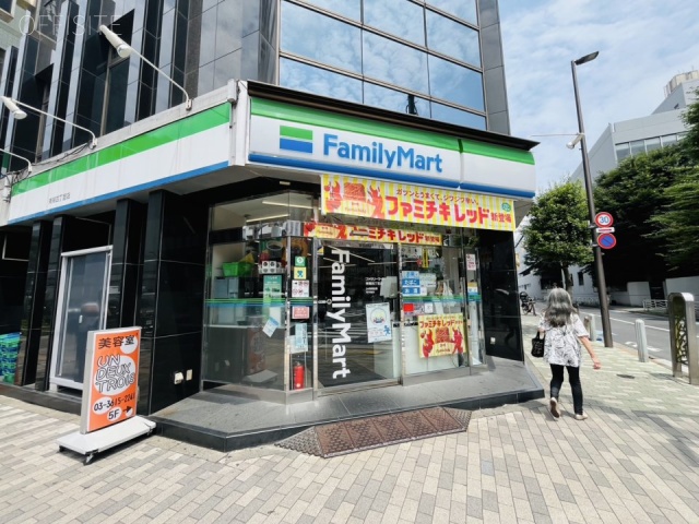 マルキビル　外観