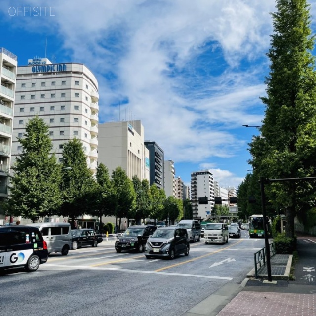 南麻布古川ビル ビル前面道路