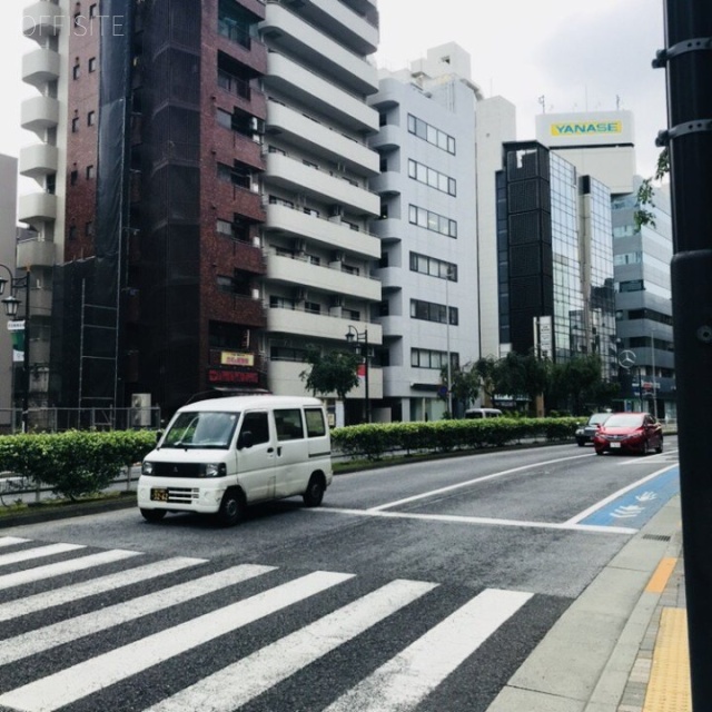 渋谷MMIビル ビル前面道路 明治通り