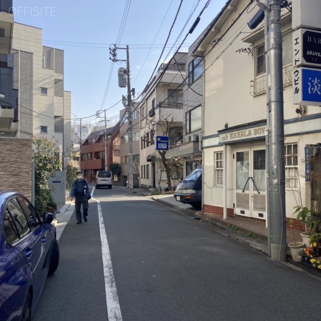エンドウビル ビル前面道路
