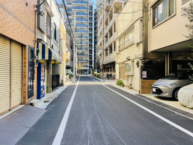 Art inn Ⅱ　前面道路