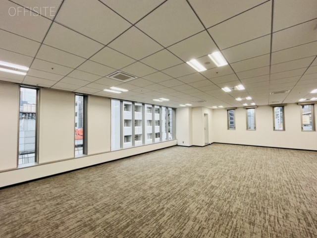 GINZAカムイビル 内装