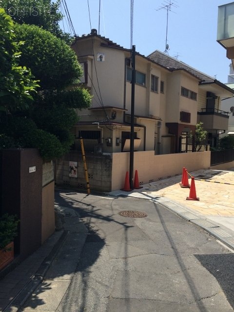 エリンデール神宮前 周辺