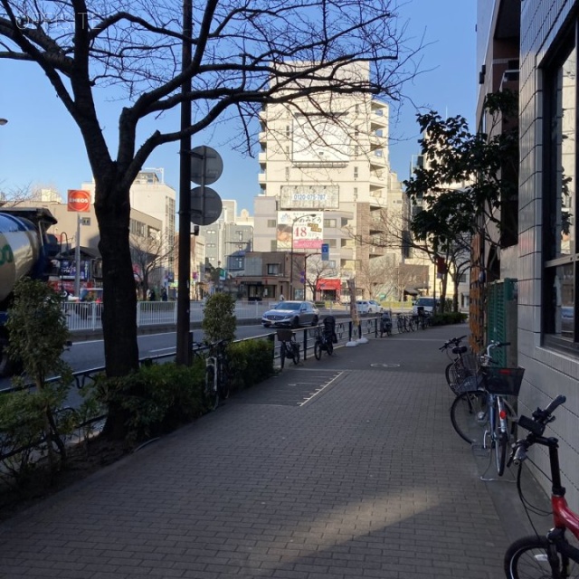 長谷部第2ビル　ビル前面道路