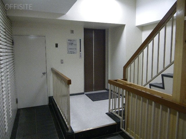茅場町MYビル エントランス