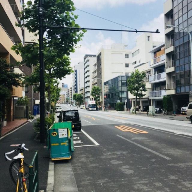 神楽坂グリーンランドビル　早稲田通り沿いです。