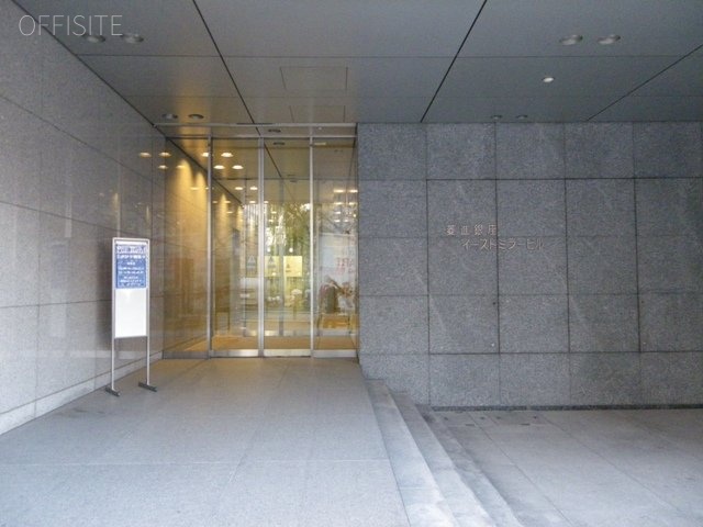 JRE銀座三丁目ビル エントランス
