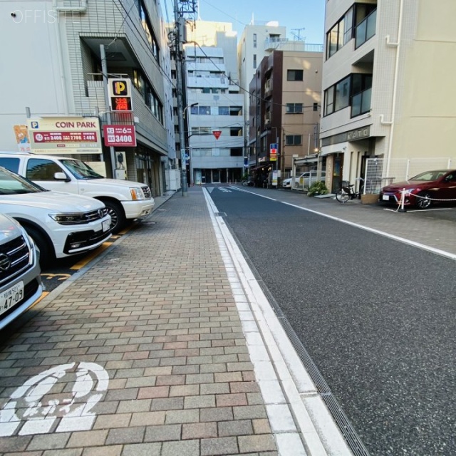 芝YSビル ビル前面道路