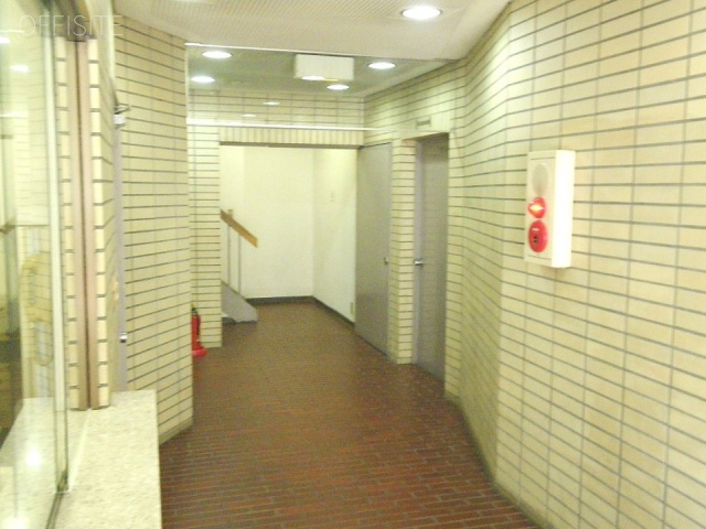 岩井ビル 画像