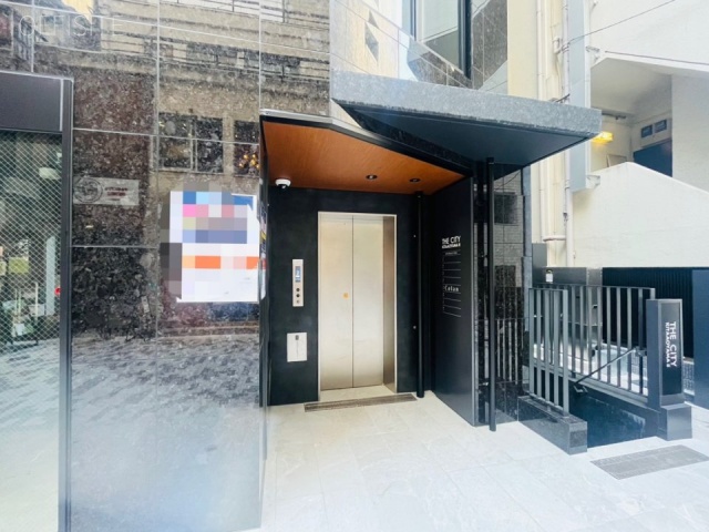 ARISTO北青山　エントランス