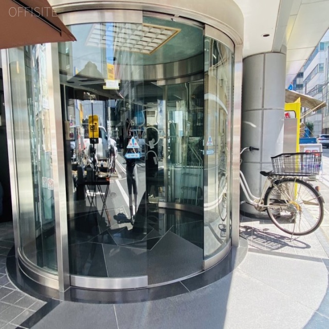 コハラビル別館 オフィスビル出入口