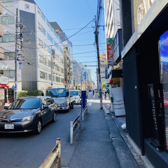 ドルミ錦糸町大興ビル ビル前面道路