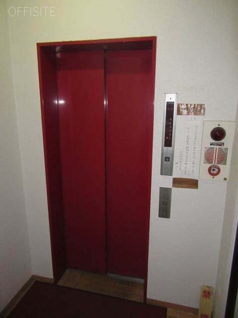 渡辺ビル 2階 24.06坪　エレベーター