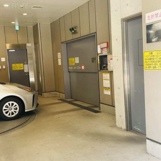 ちとせビル 駐車場