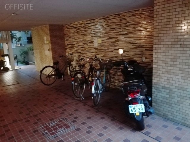エルハイム麹町 駐輪スペース