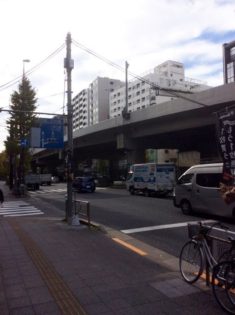 シティアドバンスビル ビル周辺道路