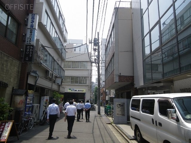 ワールドカラー本社ビル 画像