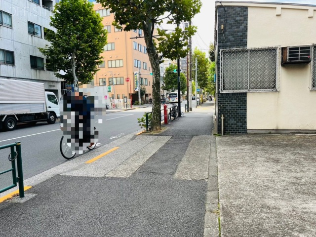 住友不動産西新宿ビル5号館 5階 100.62坪 周辺