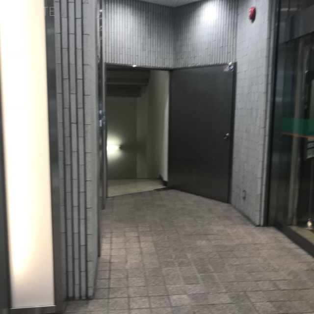 池袋大栄ビル エントランス