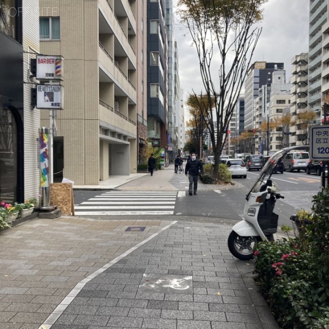 あきとみビル 周辺