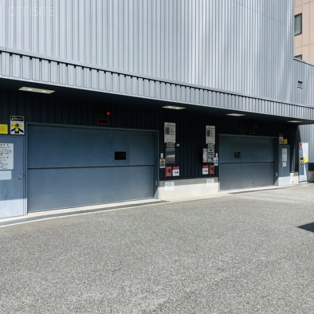 オリックス名古屋錦ビル 駐車場