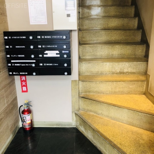 CREA神田ビル エントランス