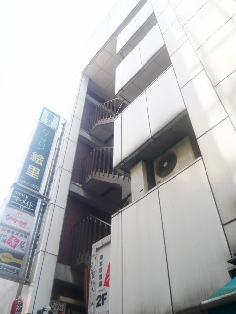 国際ビル 画像