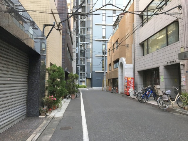 KSビル ビル前面道路