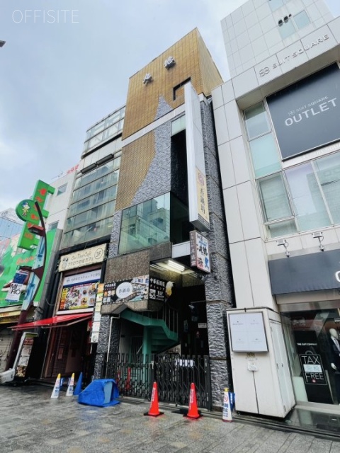 丸徳ビル　外観