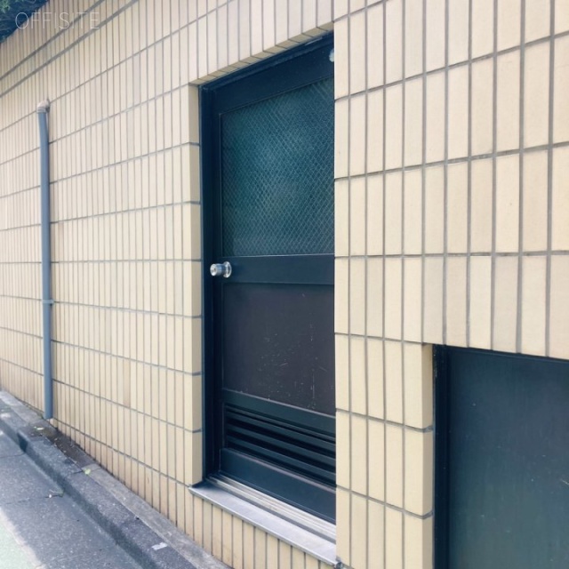 四番町ホームズ 通用口