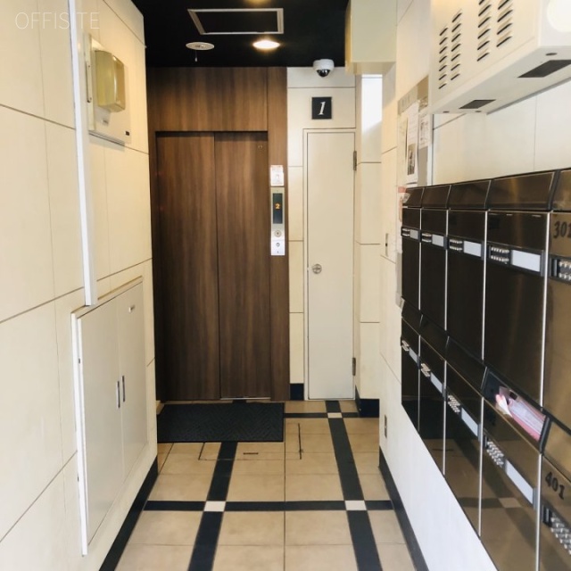 パレス御茶ノ水2号館 エントランス