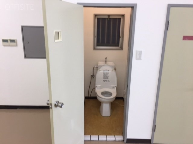 清川ビル　トイレ