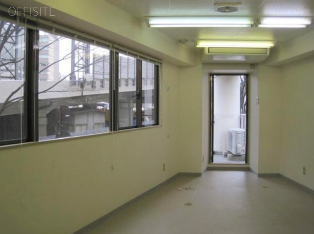 第12大協ビル 室内