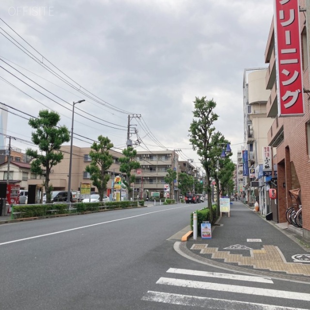 グランシャリオビル 全面道路