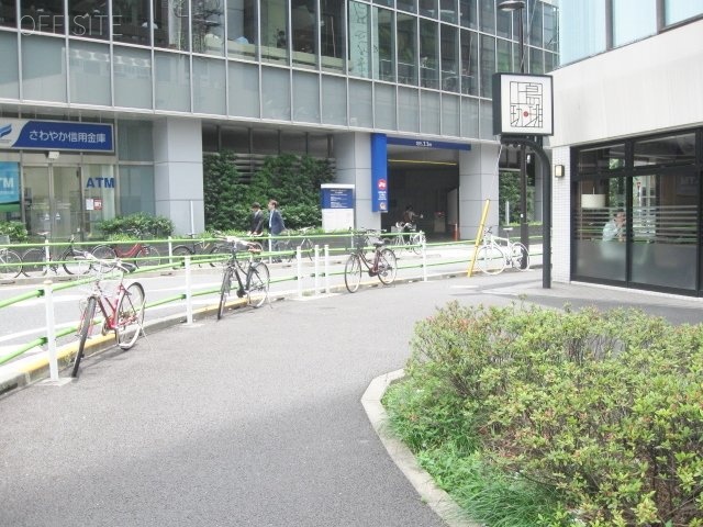 北辰ビル　ビル前面道路