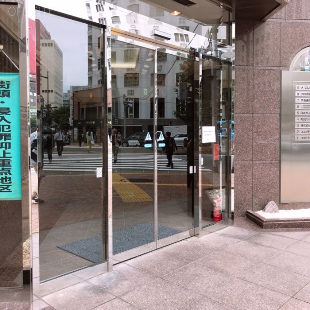 銀座山王ビル エントランス
