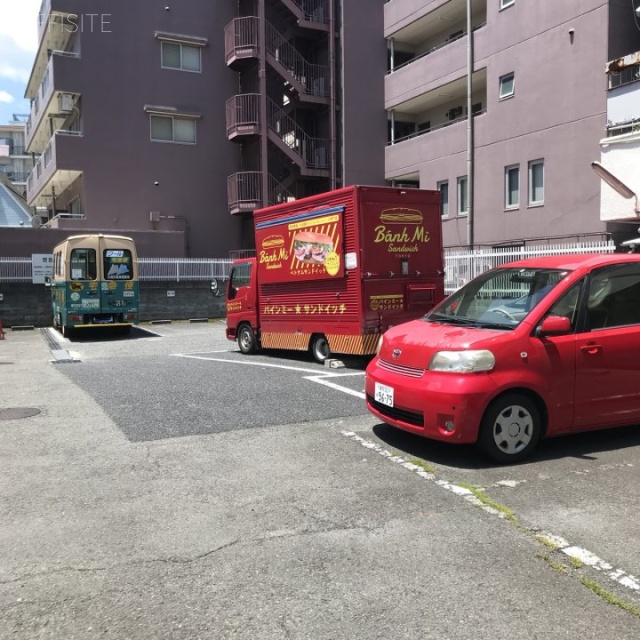 第2中村ビル 駐車場