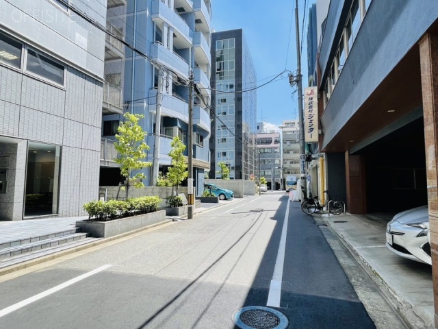 山本ビル　前面道路