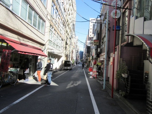 銀座大洋ビル ビル前面道路
