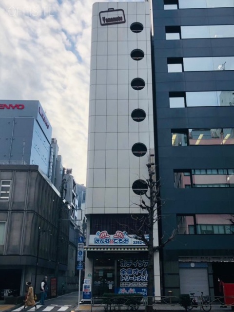 ヤマモトビル 外観