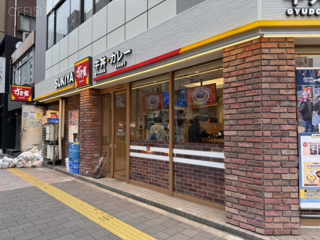 O&K111ビル　1F部分