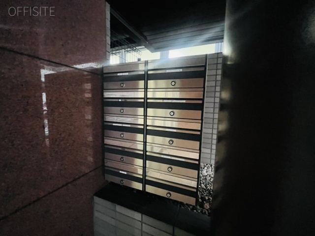 西新宿豊国ビル エントランス