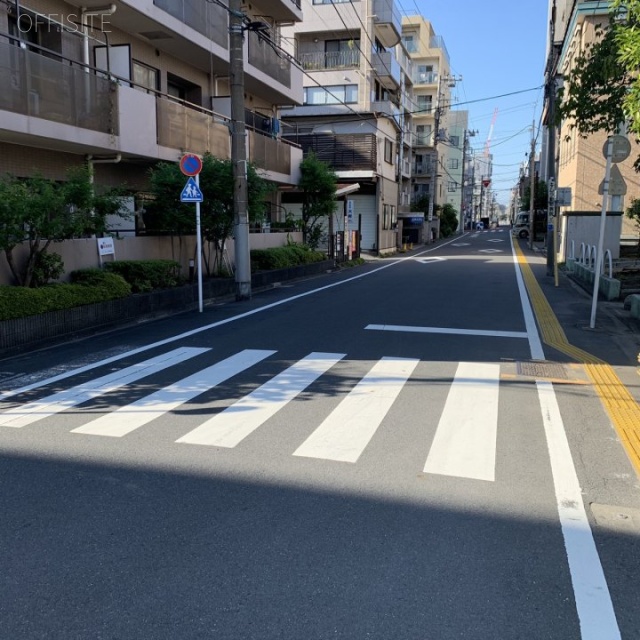 関電工錦糸町ビル ビル前面道路