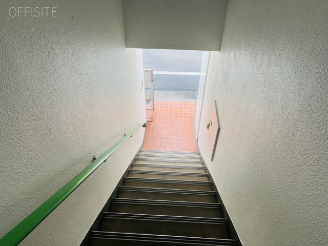 城南ビル　エントランス