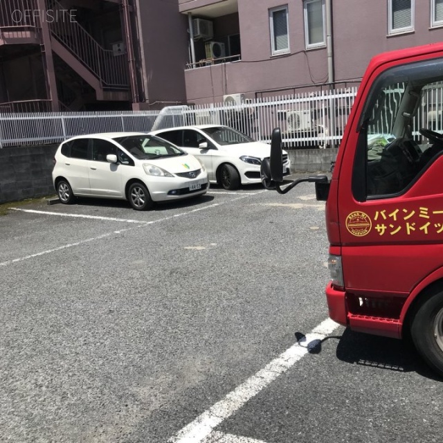 第2中村ビル 駐車場