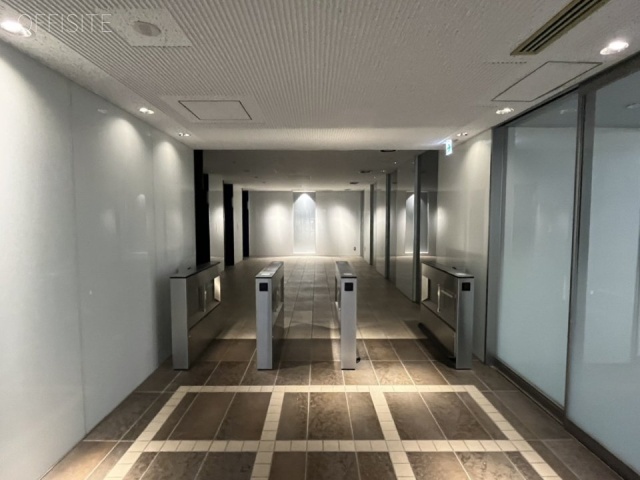 アシックス旧本社ビル(南砂町PJ) エントランス